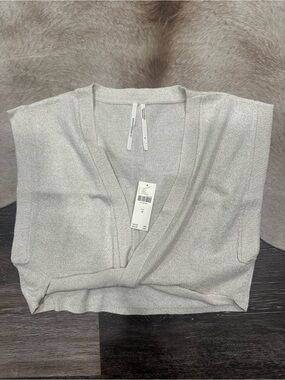 Cream Knit Anthropologie Wrap Tank Top Sweater Breathable Size M NWT V Neck